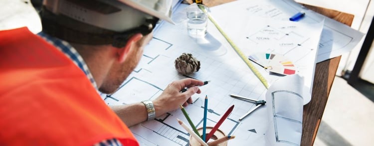 Puis-je exercer une autre activité en plus de ma profession libérale